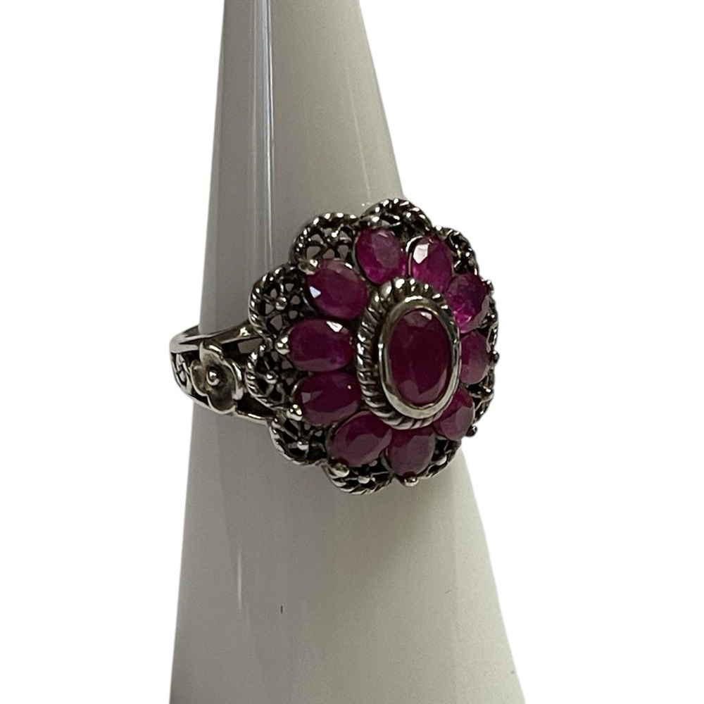 Vintage Thailand 925 Sterling Silver Natural Ruby Floral Halo Statement Ring